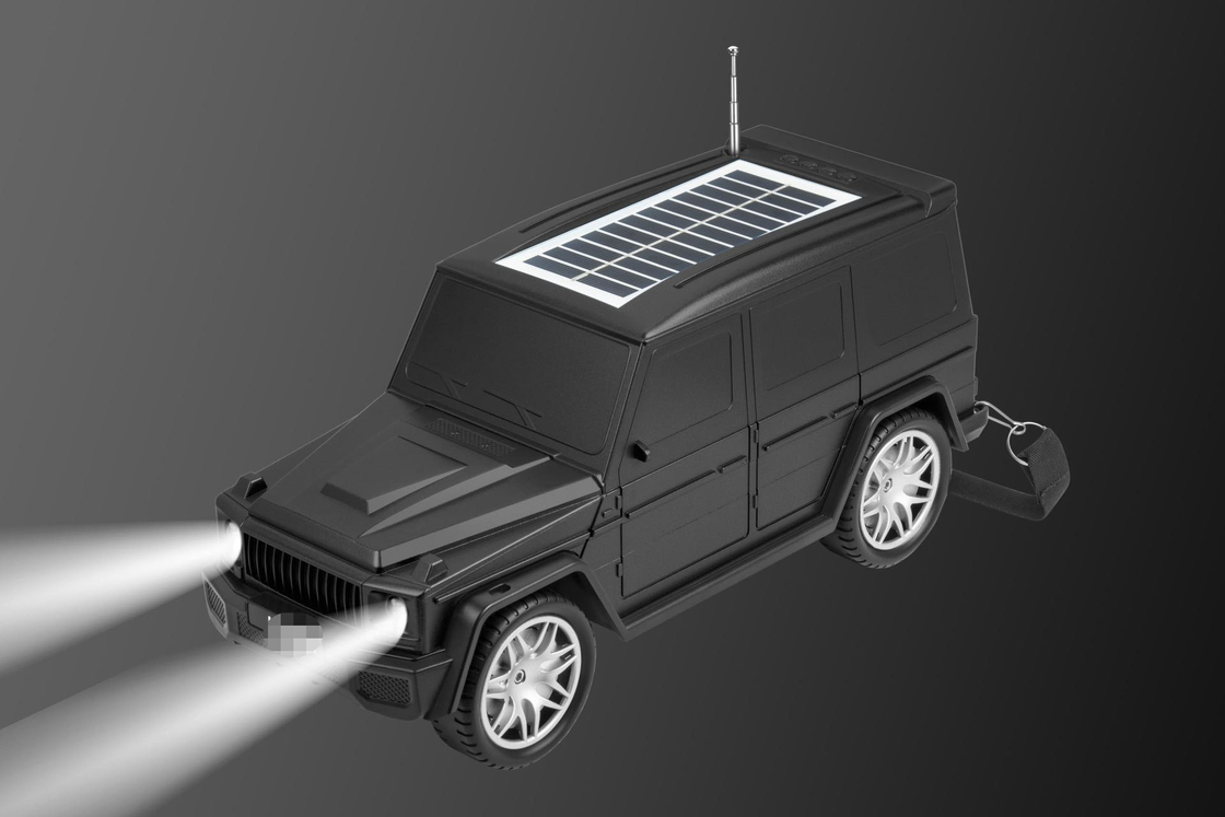 Bluetooth-Lautsprecher in Form eines klassischen Autos kombiniert Solar Taschenlampe und Funktionen des Radios für Heimreisen im Freien