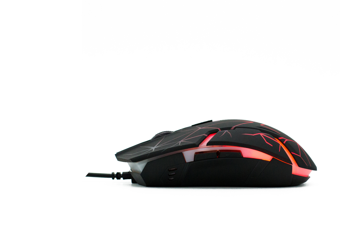 Drahtgebundene Computermaus RGB Regenbogen Hintergrundlicht Leichtgewicht Hochleistungssensor Präzise 6D DPI-Einstellungen Für Gamer E-Sport Spieler
