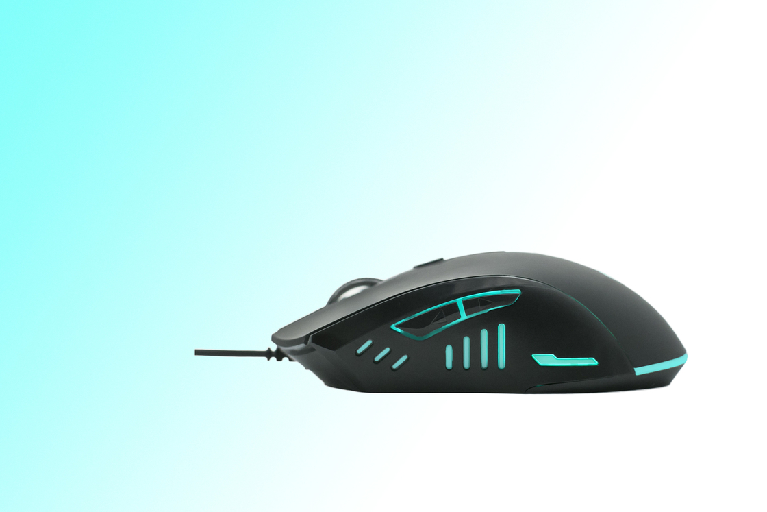 RGB-Hintergrundbeleuchtung, 4-stufige DPI-Anpassung, Plug-and-Play-USB, ergonomische 6D-Gaming-Maus für Profis und allgemeine Benutzer