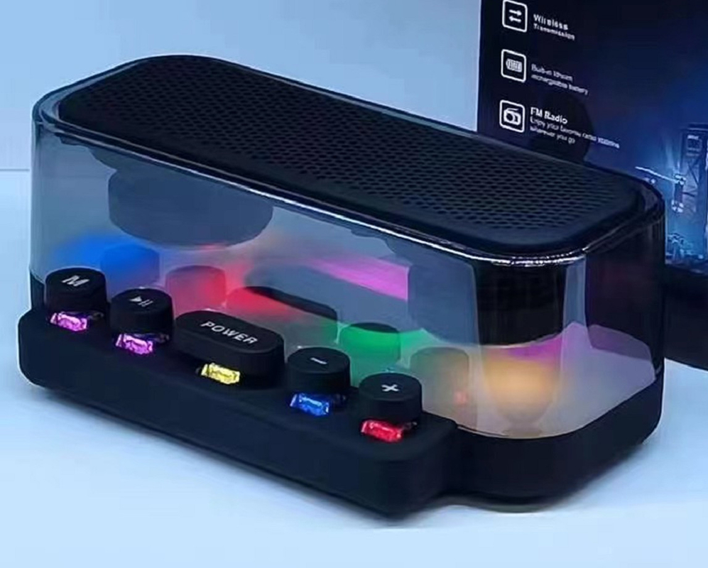 10W Power Black Bluetooth Lautsprecher mit 2400mAh/1200mAh/800mAh Batterien Unterstützt TF/FM Wiedergabe und 32GB Speicherkarte