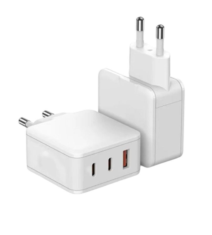 Drei-Port-GaN-Ladegerät mit 65 W Max-Ausgang PD/QC-Protokollen Intelligente Stromzuteilung 110-240V Schwarz/Weiß